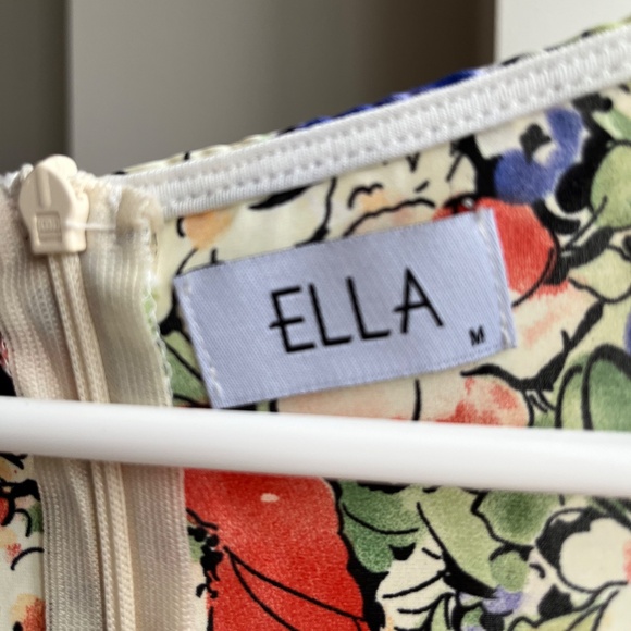 Ella Printed Maxi Dress with slit - Picture 8 of 8